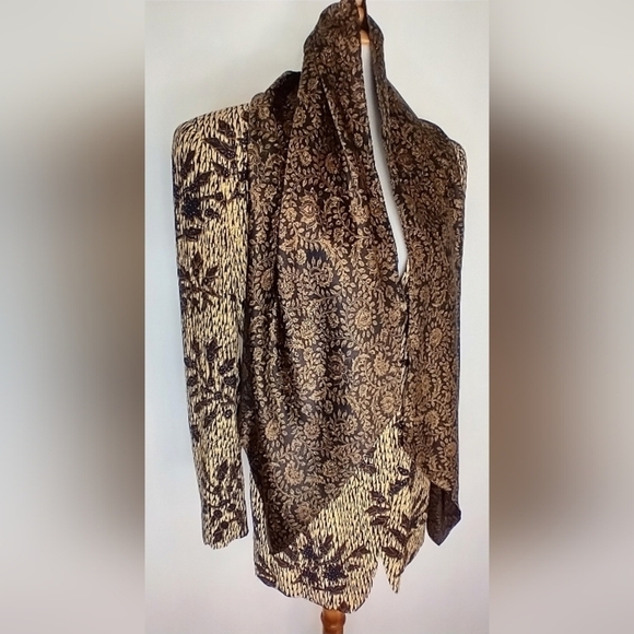 VINTAGE ECHO LONG SCARF GOLD ON BLACK - Picture 4 of 9